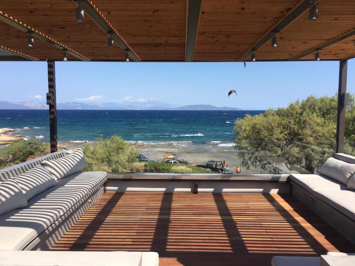 Windsurfing Seaside Apartment Artemida Екстер'єр фото