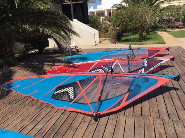 Windsurfing Seaside Apartment Artemida Екстер'єр фото