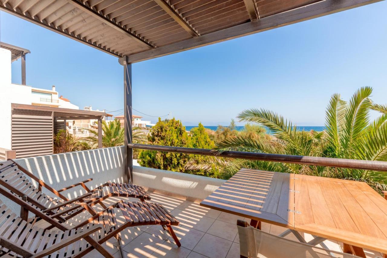 Windsurfing Seaside Apartment Artemida Екстер'єр фото