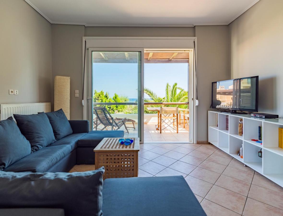 Windsurfing Seaside Apartment Artemida Екстер'єр фото